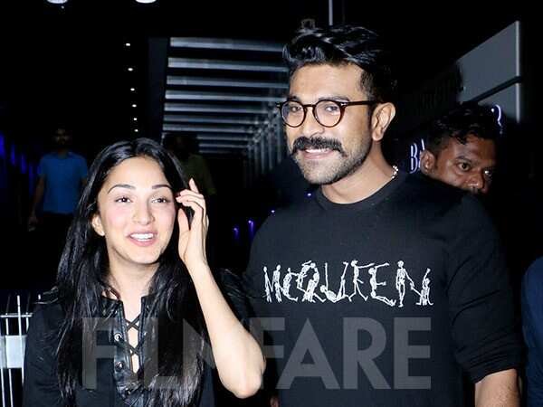 saipaone's tweet photo. RC at Kiara Bday party π in 2020
@AlwaysRamCharan @advani_kiara
#Kiaram #Ramcharan https://t.co/JvzCYJ4X01