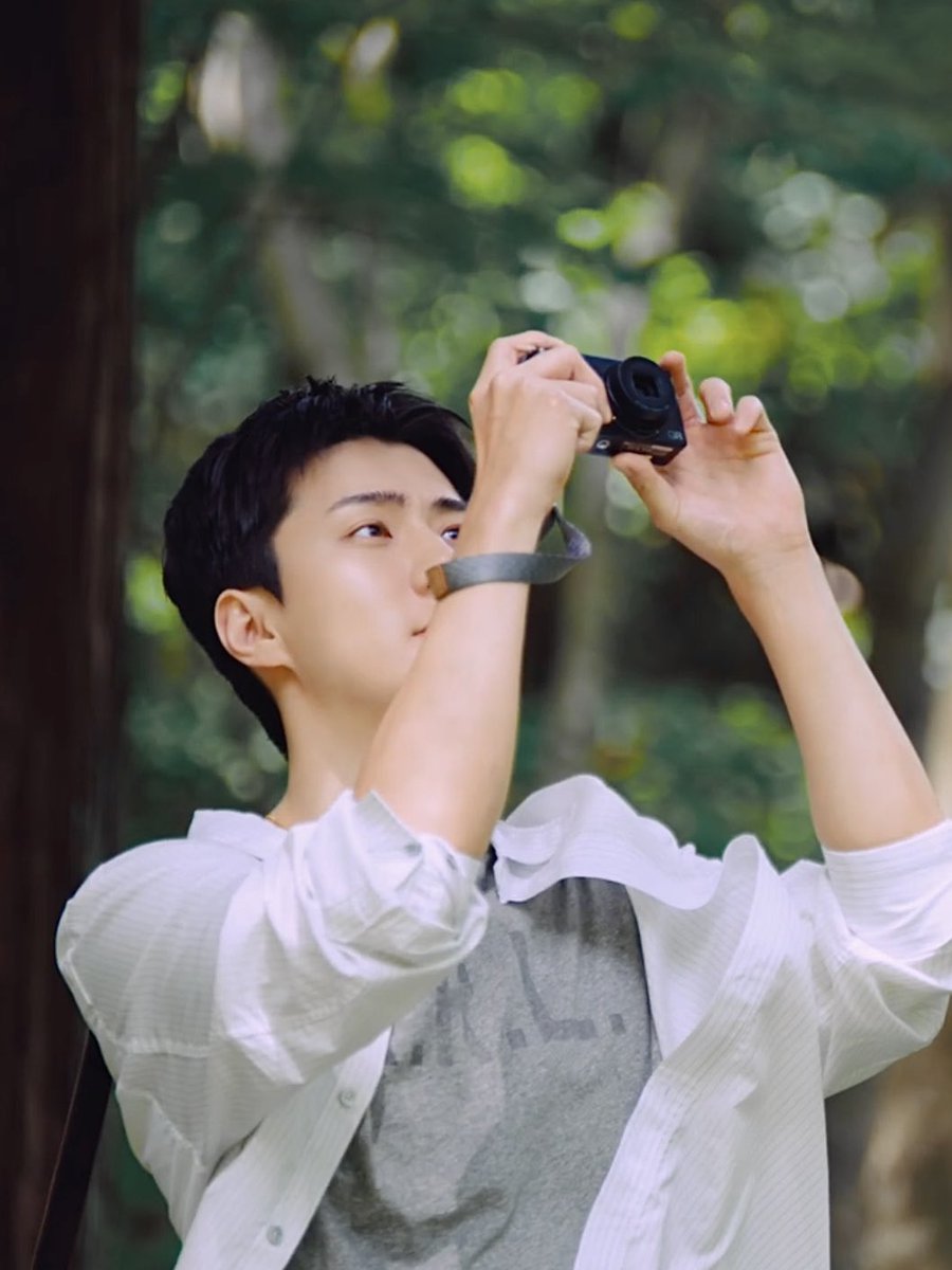 milkteus's tweet photo. sehun sunbae 🤍 https://t.co/fvsosK9uLN