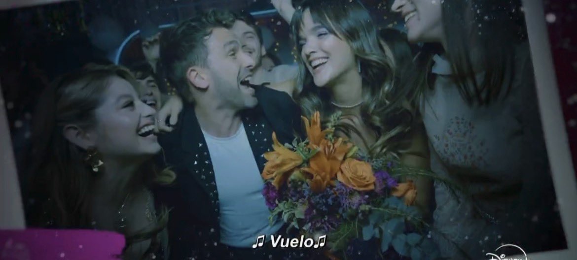 itsgabinickagus's tweet photo. Luna y Nina en la boda de Pedro y Delfi #pelfi #gastonvietto #carolinakopelioff #malenaratner #karolsevilla #soyluna https://t.co/9Uk3cOsHYR