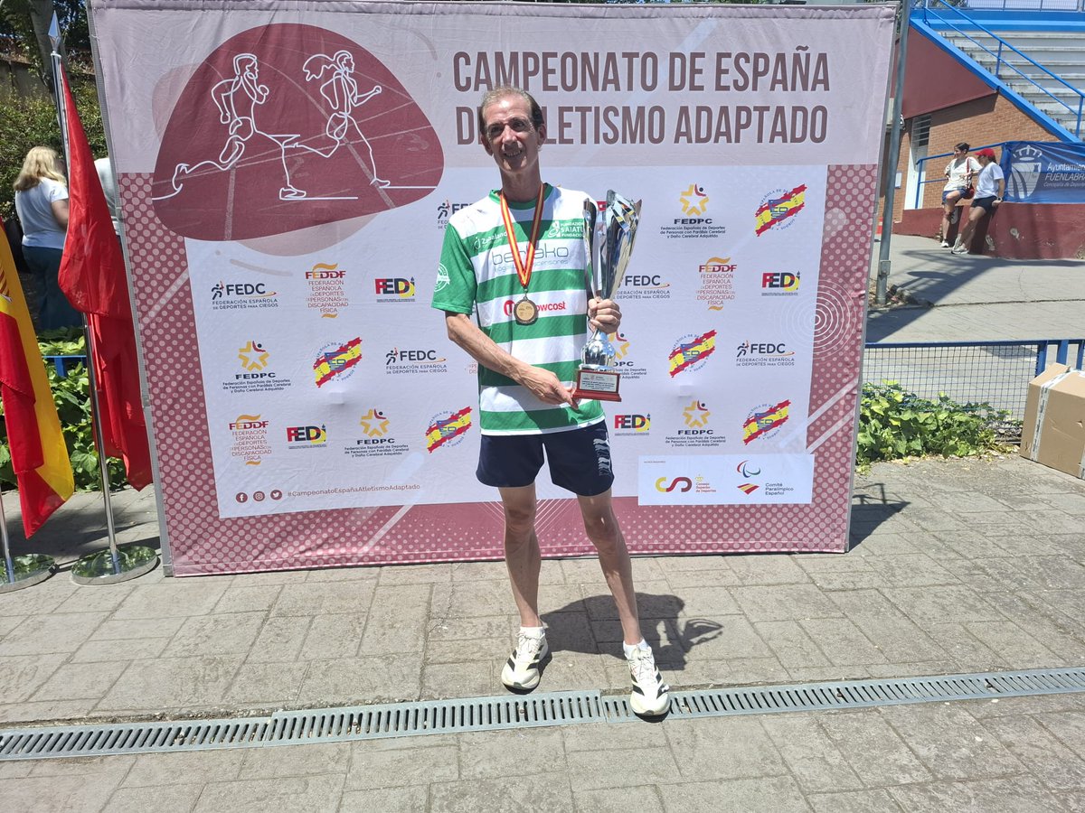 HoraJaen's tweet photo. DEPORTES | El linarense José Antonio González Aouita logra el doble título nacional con su club paralímpico 

https://t.co/SgkqHBSLde https://t.co/Js4M0QbLi0