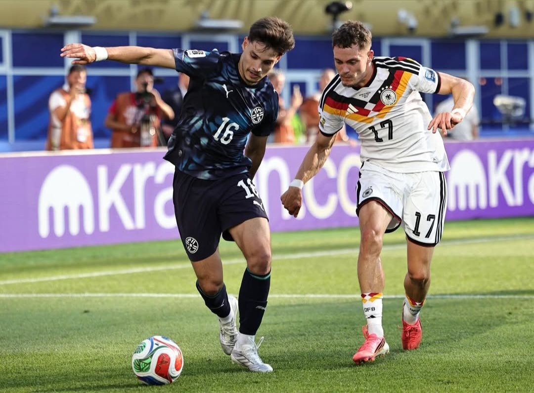 magocerrista's tweet photo. Te amo Damián Bobadilla, nunca me van a hacer odiarte. Partidazo táctico, recuperación y garra. 💪🏻🇵🇾 https://t.co/vocusddb1N