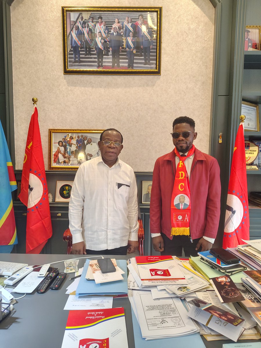BilamboPat30382's tweet photo. #Kinshasa | 30 juin 2026
à l'occasion du 66ᔠanniversaire de l'indépendance de la RDC, le #journaliste d'#investigation et communicateur #Patrick #Bilambo a été reçu en audience privée par le sénateur, le Professeur Modeste Bahati @PLukwebo .
Un entretien exclusif a eu lieu. Les principaux points abordés seront communiqués prochainement.
#RDC #Kinshasa #Indépendance #PatrickBilamboKabeya #ModesteBahatiLukwebo
@POTUS @POTUS45 @Presidence_RDC @PresidencyDRC