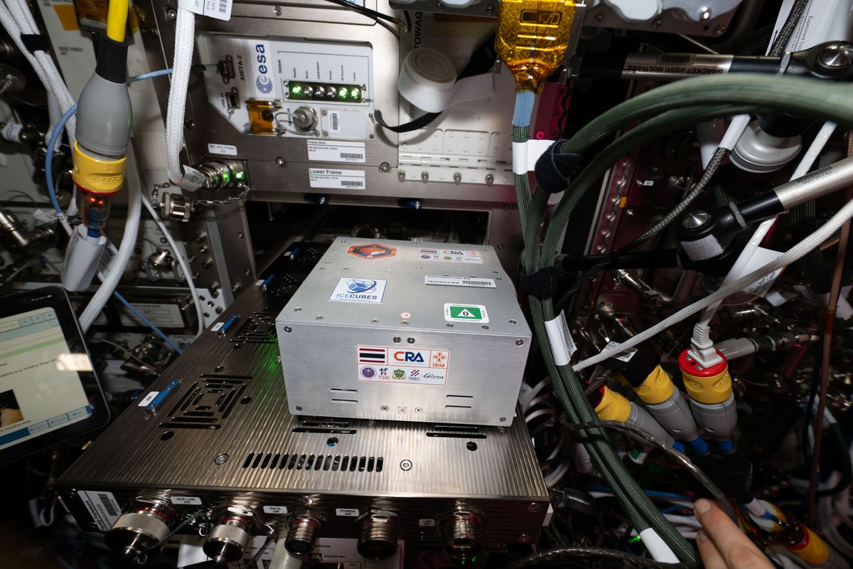 Soph_astro's tweet photo. Day 137, orbit 2125 — Since the beginning of the εpsilon mission, I’ve installed several payloads in the ICE Cubes Facility (ICF) located in the European Columbus module. Enabled by ESA through a public-private partnership, this modular platform is a great example of how commercial services can open up fast and flexible access to research in microgravity.

Launched in 2018 by Space Applications Services, the ICF has already hosted dozens of payloads. It’s truly inspiring to see so many companies making use of the Space Station and its unique environment to boost their research and bring benefits back to Earth! 👏

Here’s a look at some of the ICF payloads I’ve handled so far, supporting a wide range of research:

➡ Microgravity Synthesis of Aerogel Copolymers – MSAC (📸 1), exploring how ultra‑light aerogel materials form in the absence of gravity‑driven fluid motion. The results could help design improved materials to capture carbon dioxide and guide the way these are produced on Earth, contributing to a more sustainable future.

➡ Baby BOX‑E (📸 2), aiming at demonstrating a scalable way to grow drug crystals in microgravity, where they form larger, purer and more uniform than on Earth. This could help develop injectable versions of certain cancer treatments, making them simpler and more accessible for patients.

➡ TIGERS‑X (📸 3), an automated mixer and emulsifier studying how complex medical fluids mix and form stable emulsions in microgravity. The results could help improve medical formulations and life‑support systems for future long-duration missions and on Earth, including intravenous nutrition.

➡ Laplace (📸 4), investigating how clouds of microscopic dust evolve into planets by studying how particles collide and stick together while suspended in a thin gas atmosphere.
4 experiments and 4 different fields of research: materials science 🔬, biotechnology 💎, life science 🩸 and astrophysics 🪐! Go science!

📸 @esa /@NASA – S. Adenot

#εpsilon • @Space_Station • @NASAJohnson • @ICECubesService • Space Applications Services NV/SA • Aerospace Applications North America Inc. • @esaBSGN • @BioOrbitSpace • @spacegovuk • @DLR_en • ISHA Lab (CRA) • @tuBraunschweig • SRI • International Space Station National Laboratory
