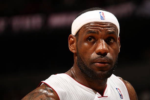 TheDunkCentral's tweet photo. The Miami Heat are a potential landing spot for LeBron James, per @JakeLFischer 

“He’s been connected to Miami, a potential homecoming there once Giannis was traded to South Beach. There’s plenty talk around the league that they could see that reunion”

(Via @BleacherReport / h/t @TheHeatCentral )