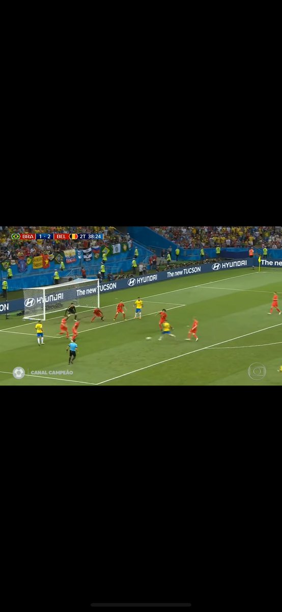 tomaz_456's tweet photo. @MathEng_CRF R.A. Livrr na entrada da area, coutinho livre dentro da area, paulinho na are a bola bate nele e sai. Sem contar penalti no Gabriel jesus e no 1T o T.silva cabeceia na trave, no lance seguinte o brasil faz gol contra.. Realmente, br nao fez nada, fomos engolidos https://t.co/wz9vk4snYM