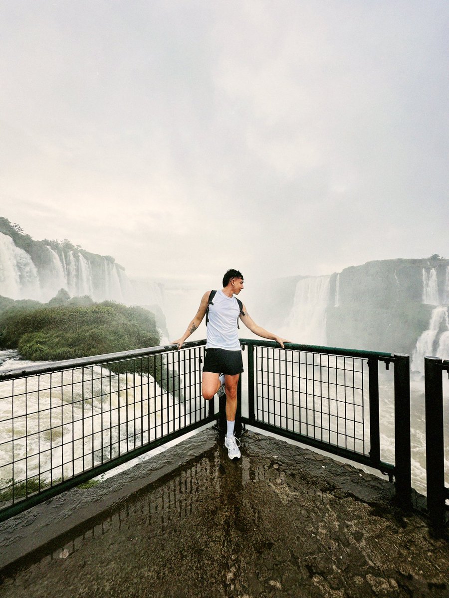 juanietoo's tweet photo. Brazilian boy or Argentine boy? https://t.co/3m9UXLsU0g