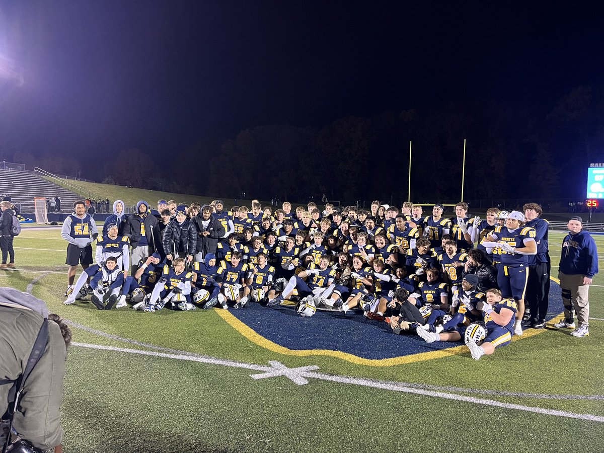 kaiden_keefe's tweet photo. Thank you @CoachShort_ for the opportunity the last two years to be apart of one of the best football programs in the state of Michigan. I learned more about life and the game of football the past two years than I ever thought possible. I will ALWAYS be a Hornet! @SalineFootball https://t.co/iPyr294ue6