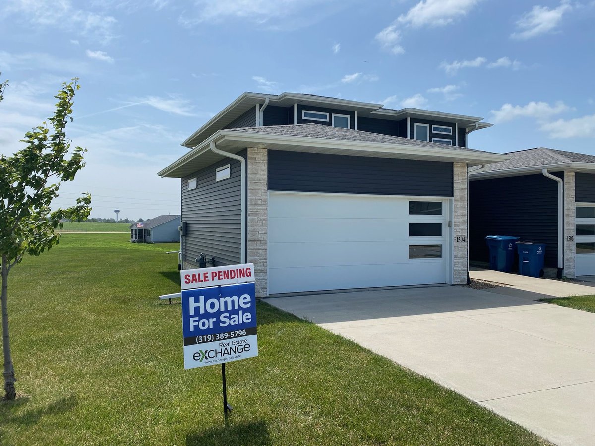 REECedarRapids's tweet photo. Congratulations Tim! Sale pending in 1 day! Thank you for choosing us!  ❤️ 🙏🏻 Learn how you can save at the Real Estate Exchange…The way selling a home should be! https://t.co/aBWHLhUWP3

#thewaysellingahomeshouldbe #realestateexchangecedarrapids #realestateexchange #realestate #cedarrapidsiowa #marioniowa