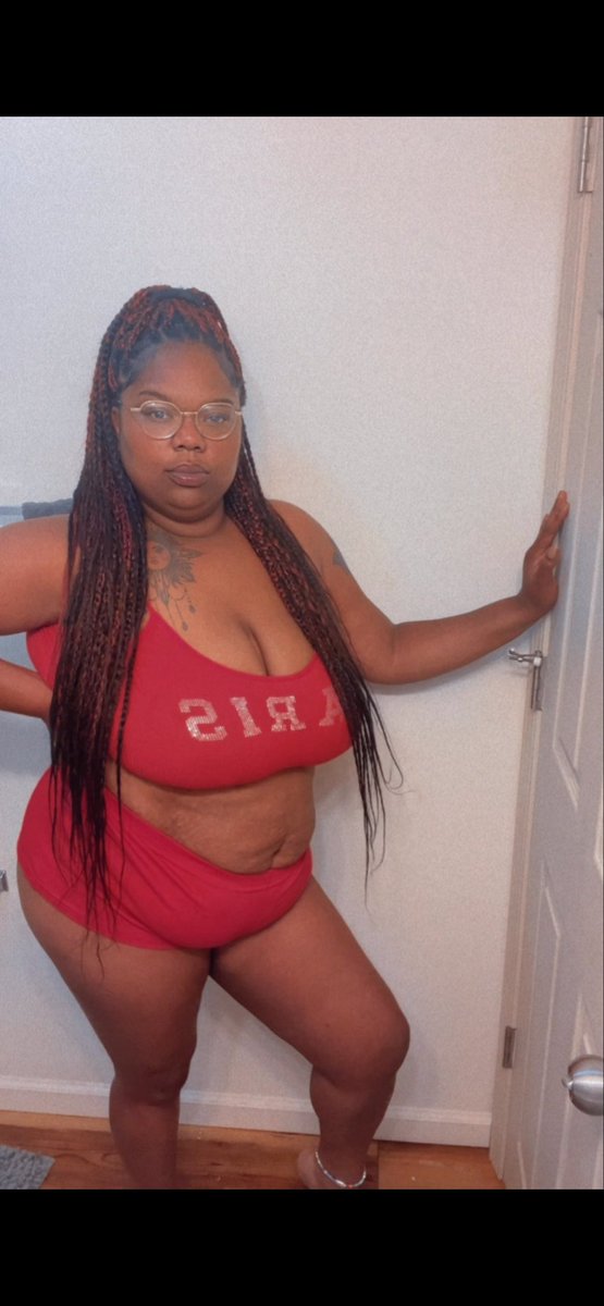 HeNeedsMilk00's tweet photo. Cute enough to eat ? #content #bigtitsmomِ #moneylines #SugarLifestyle #bigwhitedicks https://t.co/kiyV8HeYlc