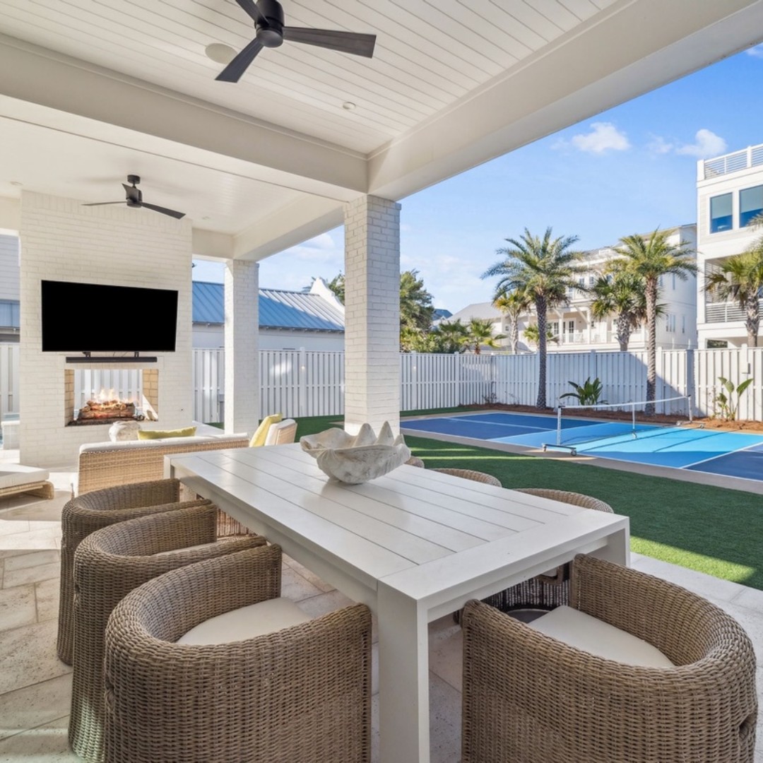 360Blue's tweet photo. This is Summer elevated!✨ Discover “Pickleton Place” in Inlet Beach, a 7-bedroom coastal retreat that sleeps 22 guests and includes:

🏖️ Gulf views from the rooftop deck
🌴 An outdoor entertainment area with a private pool
🎾 Pickleball/tennis court

 https://t.co/6cneq5iL2C https://t.co/Qhg4tUkD5U
