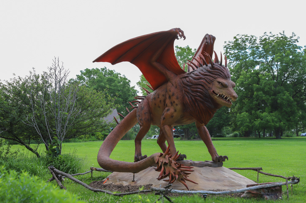 PowellGardens's tweet photo. Whether you're seeking family fun, a unique date day, or a summer outing with friends, there's a story waiting to unfold at Dragons and Fantastic Beasts. 

Plan your visit at https://t.co/MDLDj4Opqo. https://t.co/6Tgf9mztYn