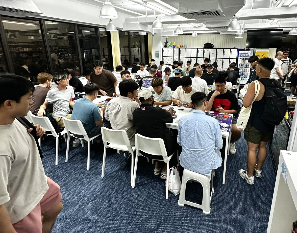 SubvertPlaysTCG's tweet photo. LGS was so packed with people who wanted to play Riftbound tonight that we ran out of tables and chairs

so incredibly bullish on Riftbound https://t.co/zM1MtOxTmd