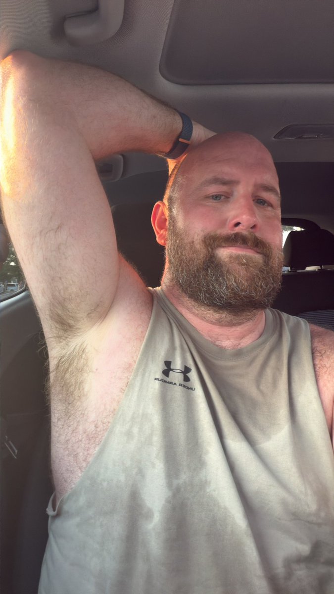 SirKurtusf's tweet photo. Cycled yesterday, who wants to shove their face in that sweaty pit? https://t.co/ZjM9l9lFDb