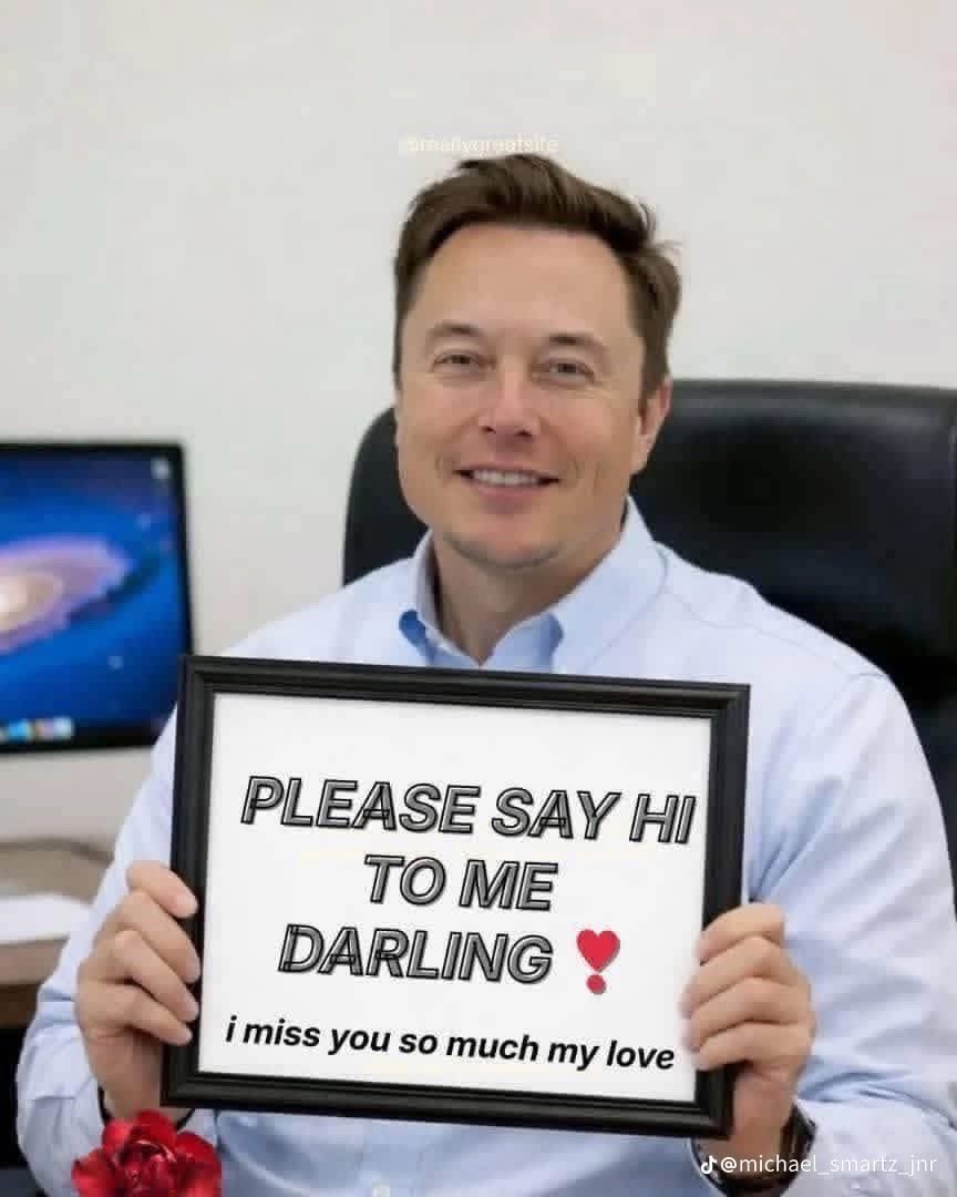 FanStarShipCEO1's tweet photo. Just Fan Account 🤍

Would you say “Hi” if Elon Musk asked you? 👋❤️
YES
NO https://t.co/ekxS4Fc9hj