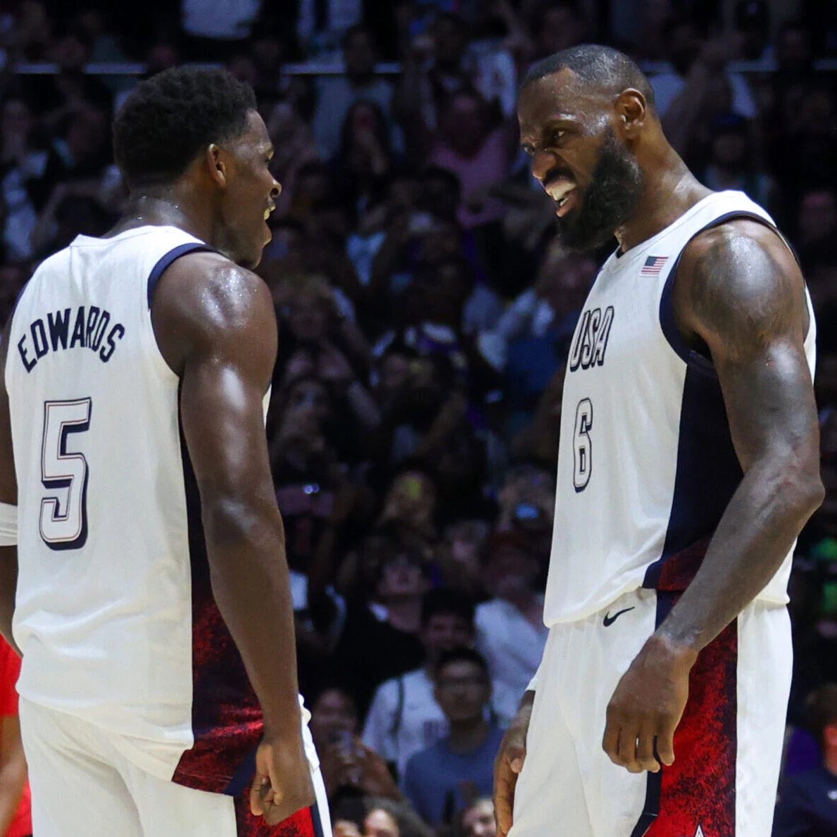 LegionHoops's tweet photo. LeBron’s been a “long-time fan” of Anthony Edwards 👀

“Coming to Minnesota to end a long championship drought would make an even stronger argument for GOAT status.”

(via @JonKrawczynski, h/t @TheNBABase) https://t.co/995Iw2Sopv