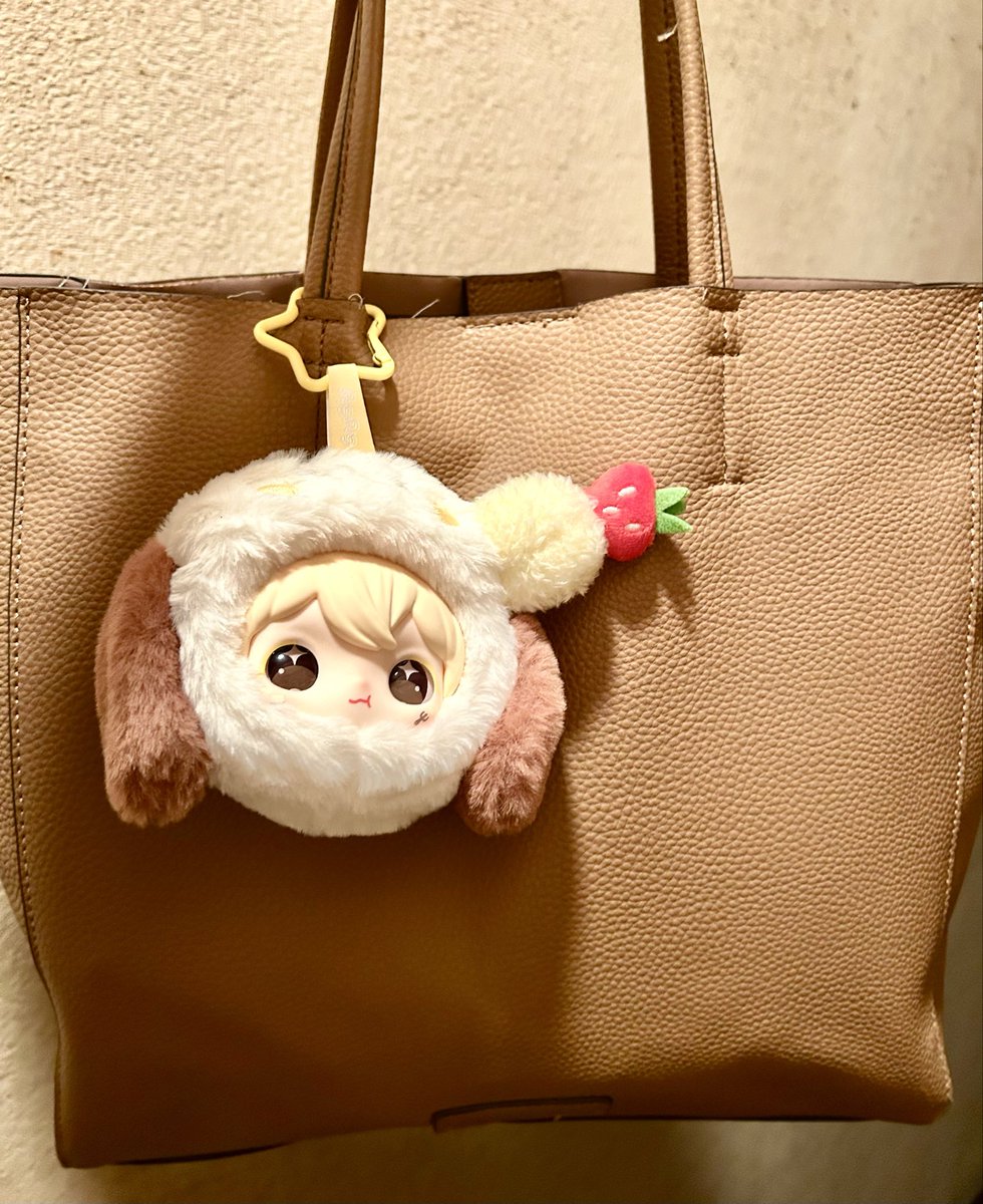 田栩宁×AYOR TOYSのshyshyイヤホンポーチかわいい♡スイーツあたまに