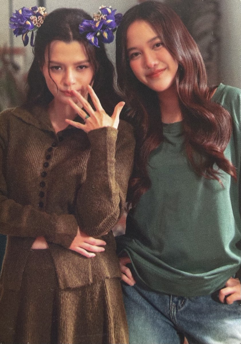 nangnang_gf's tweet photo. LomBlew 💍🤍
PhinBua 😔 https://t.co/mbZS4MrG4u