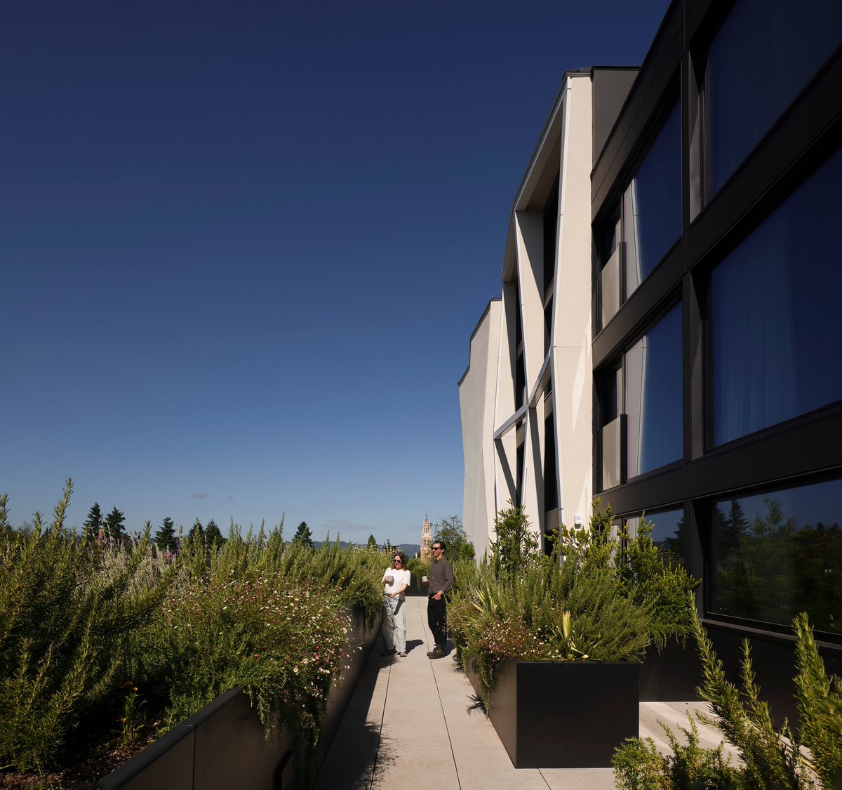 LEVER Architecture tweet media