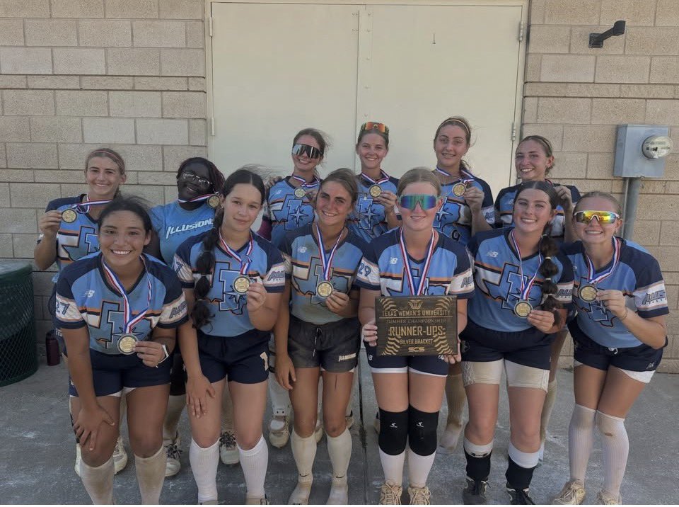 EmaleighDavis27's tweet photo. This past weekend my team went 3-2 and got 2nd place in the Silver Bracket.  I pitched a total of 10 innings with 11 strikeouts and 6 walks that I’m continuing to work on.  My team will be back at it this weekend in Arlington, Tx! @CiscoCollegeSB @MSUTexasSB @UTSA @DiamondAddicts https://t.co/8WMbQHv27a
