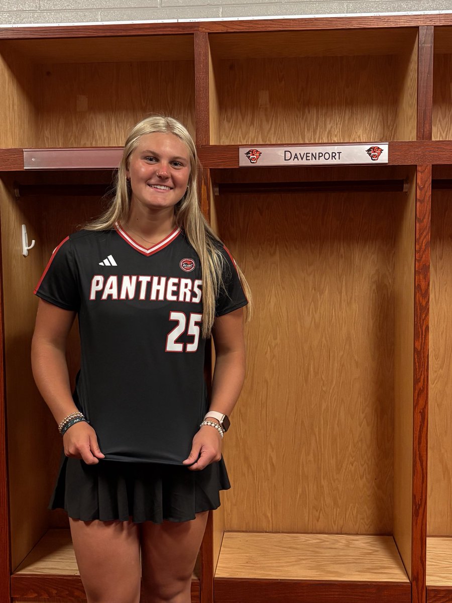 MeganStrabbing's tweet photo. I’m so grateful to receive an offer to play D2 softball at Davenport University! 
HUGE thank you to @bkoch1991 and @DU_PantherSball for having me out to campus yesterday! I loved getting to learn more about DU! 
Go Panthers! ❤️🤍
@mi_sabercats @GoSabercats @CollegeBDJocks https://t.co/kIWxOfqMhp