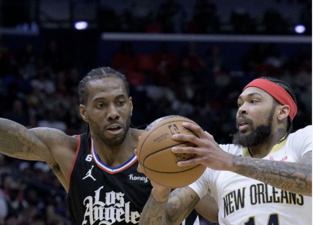 DownToBlack's tweet photo. According to Cleaning The Glass...

Kawhi Leonard's on/off court rating was +14.4, 3rd *best* in the league (behind only Jokic &amp; Wemby). 

Brandon Ingram's was -9.0, 3rd *worst* in the league.

Just an unreal contrast in productivity. https://t.co/rF6NX2iJJf
