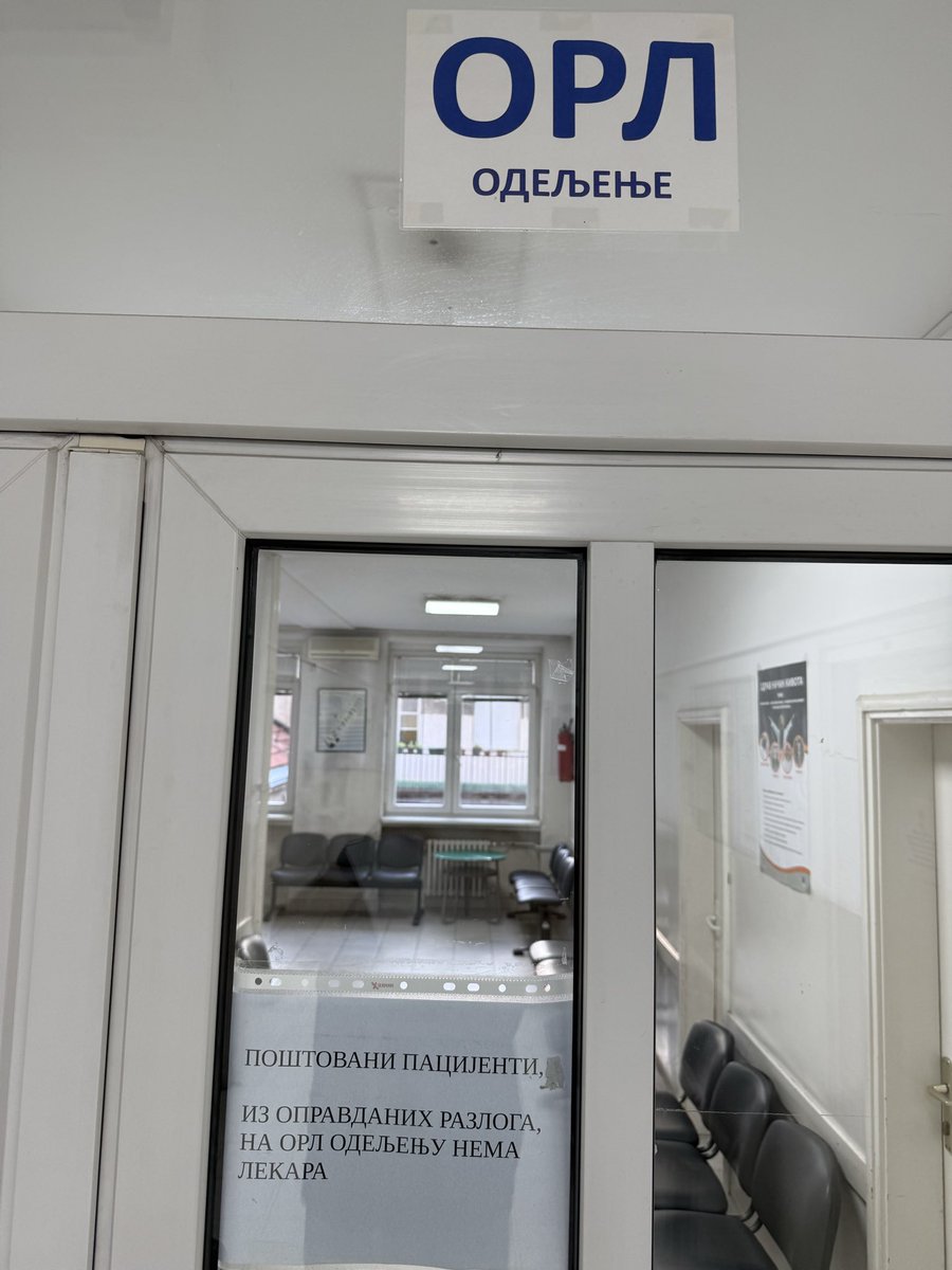 Ptiki's tweet photo. DZ Stari grad, trenutno: https://t.co/YUZA22g7Gn