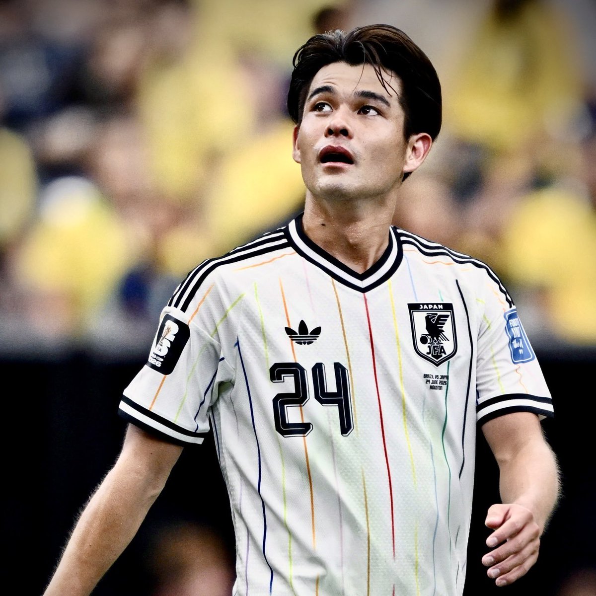 TheMatchdayHQ's tweet photo. 🚨🚨 | 𝐁𝐑𝐄𝐀𝐊𝐈𝐍𝐆: Arsenal are ADVANCING in talks to sign Mainz midfielder Kaishu Sano this summer.

The German club are reportedly demanding a fee in the region of  €50M for the Japanese. 💰

[@sport] https://t.co/0hEgli5BA8