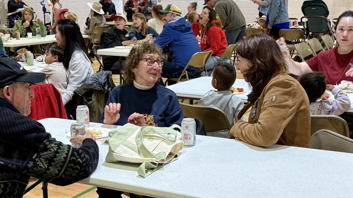 MatherMcalgary's tweet photo. Stopped by the Cedarbrae Community Association's pre-Stampede BBQ  🤠🍖 Great way to kick off the greatest outdoor show on Earth. Calgary-Glenmore is one of the most vibrant ridings in the city, and I'm honoured to meet you and hear what matters. https://t.co/JWDdRtAP8w https://t.co/DZtPVkKmfN
