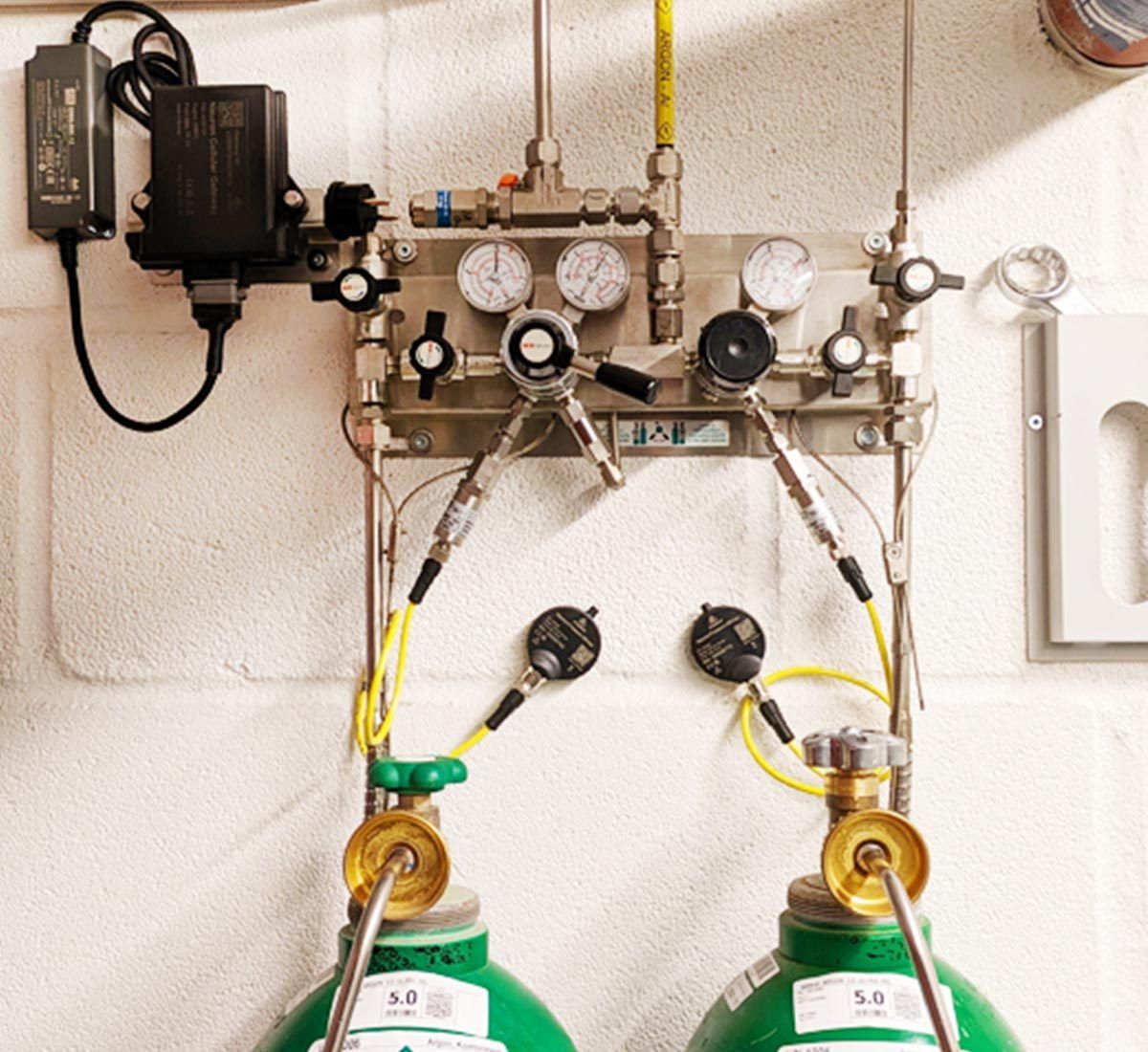 Malone_Group's tweet photo. Our PRISMPdM solution helps customers move from reactive maintenance to a more proactive and data-driven approach. By continuously monitoring critical equipment, maintenance teams can identify developing issues early https://t.co/lyzF99i8WK https://t.co/yImpaYbfkb