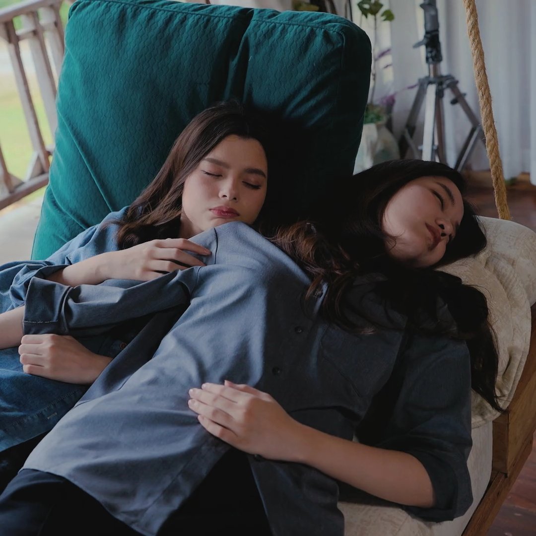 bbkhongphii's tweet photo. GIRLFRIENDISM 😏

#ฟรีนเบค #FreenBecky https://t.co/RBvW0Q93WQ