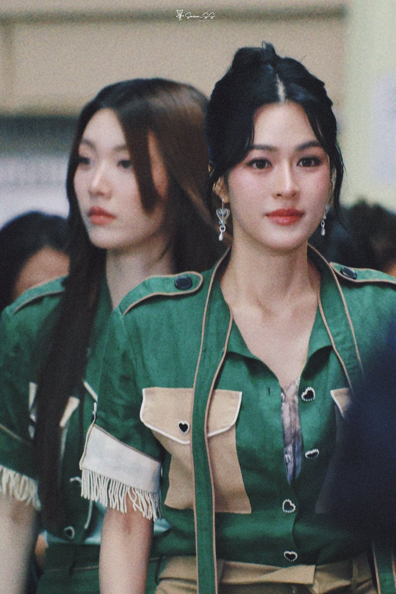 LingOrm_BH's tweet photo. หน้าชัดหลังแฟน 🫢

GRAB LINGORM EVENT
#GrabThaiRaresxทททxLingOrm
#หลิงออม 
#LingOrm https://t.co/BFTe01FI30