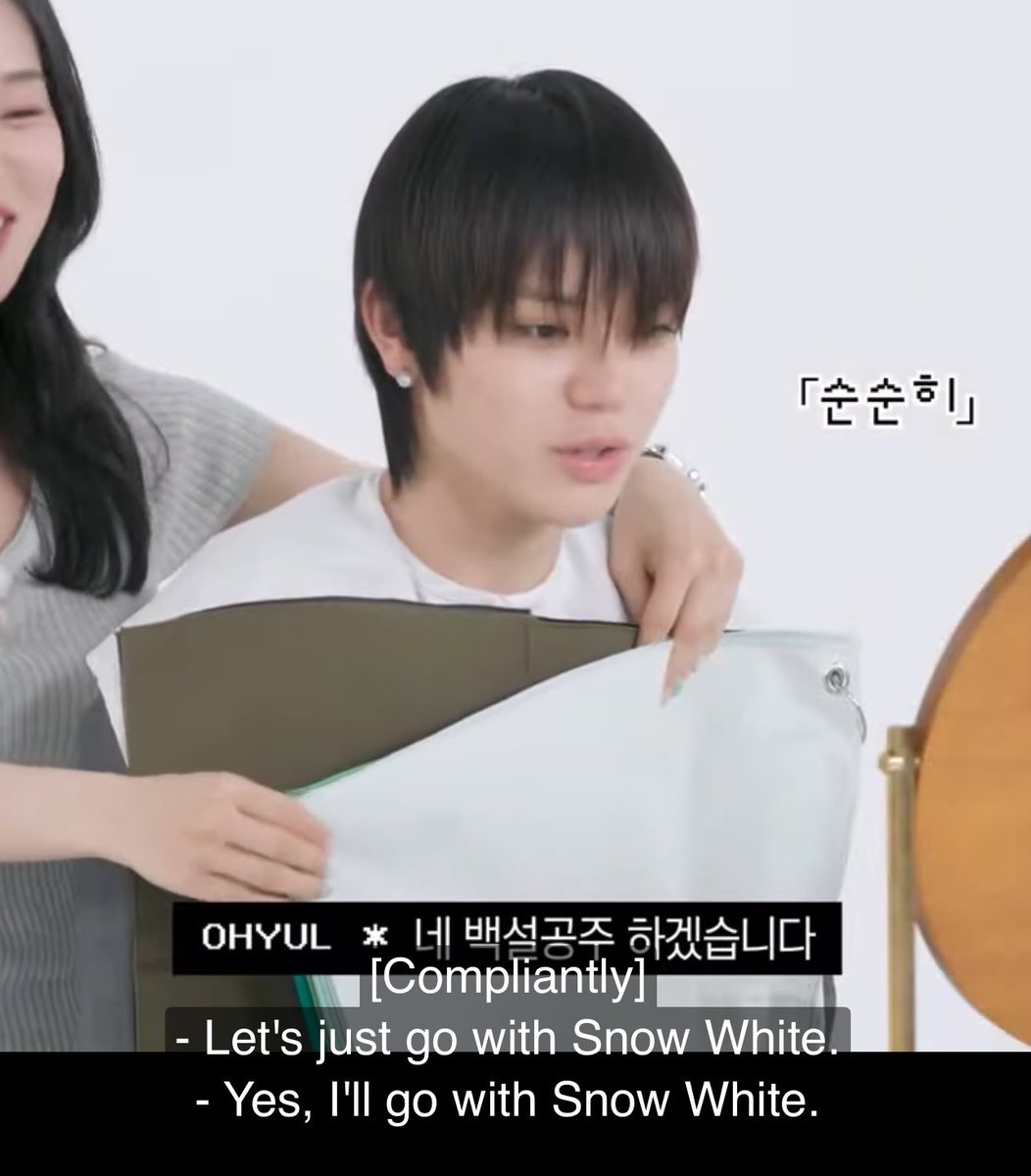 puddingher's tweet photo. MANIFESTED SO HARD KECILNYA DEMEN SNOW WHITE GEDENYA PUNYA SNOW WHITE SENDIRI RUL LO SANGAT LUCKY https://t.co/q1lqXqmeYr