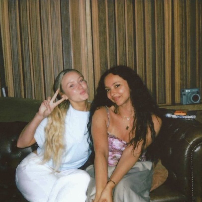jenniecures's tweet photo. fofo q a zara larsson é real a 4° integrante do little mix https://t.co/Er0hiNt9GY