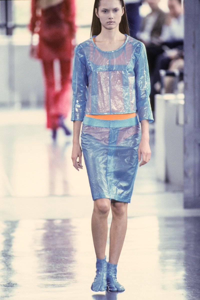 Berlinger's tweet photo. junta watanabe spring summer 1996 - which marc Jacob’s explicitly called out as a reference for last nights’s show https://t.co/fwuhvq9Rn3