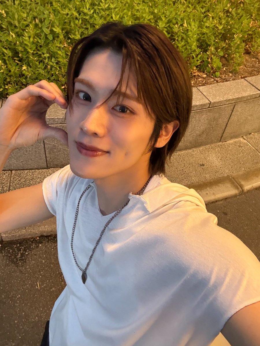 official_DXTEEN's tweet photo. [#大久保波留]
なーちゃんの誕生日まであとー？😚

#DXTEEN #OKUBONALU https://t.co/AuACXqdvsO
