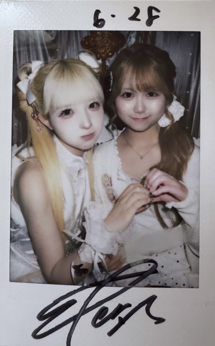 loves2_ten's tweet photo. 甜才降臨祭－甜姫伝- 🍥

祝うの遅くなっちゃってごめん￼ ᐡ ߹𖥦߹ ᐡ
てんちゃん21歳のお誕生日おめでとう🎂㊗️

てんちゃんと出会って1年くらいだけれど、てんちゃんと出会えて幸せです(⸝⸝◜~◝⸝⸝)

これからもずっとだいすき♡
#ten生誕祭2026 #最終未来少女 #てんしの輪 #AIチャージ https://t.co/zocdxWttPk
