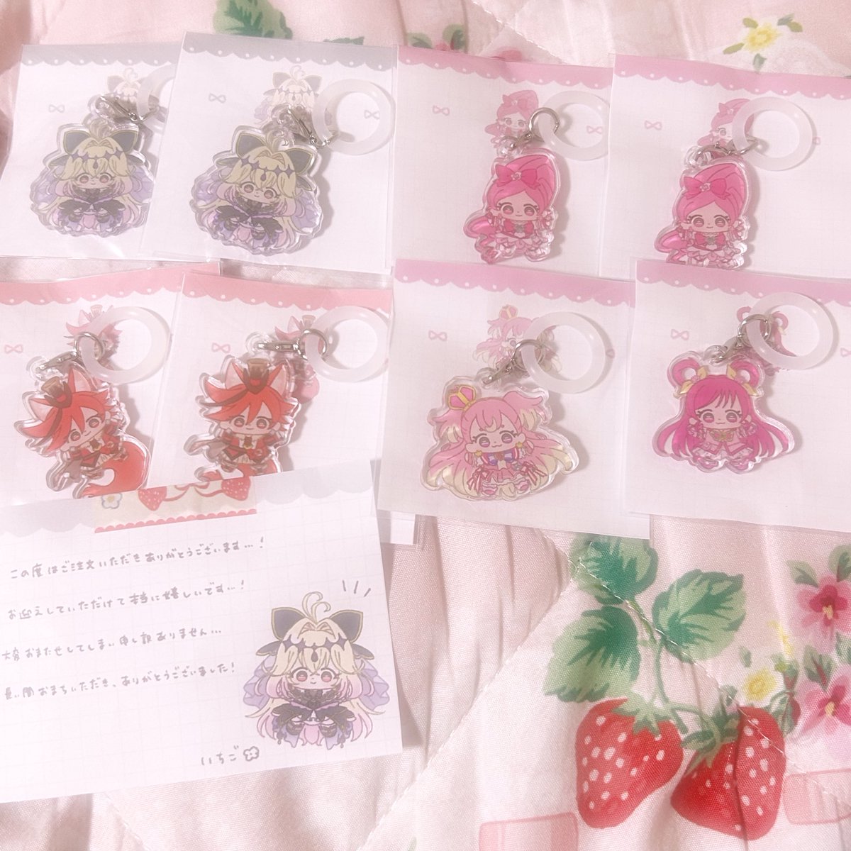 Star_Lights24's tweet photo. いちごさま(@ichigo_usuhana)から
とても可愛いプリキュアの
めじるしアクセサリーが届きました🖤🩷❤️
アルカナ・シャドウとブロッサムと
ショコラは自分用に保存用も含め2個ずつ🖤

ワンダフルとドリームは恋人さんにプレゼント🎁🩷🩷

2人ともプリキュアが好きなので嬉しい(#^.^#) https://t.co/VHbFe4KTaN