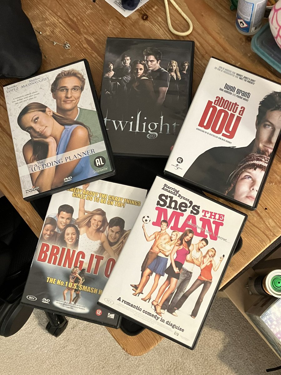 msndrstdbadgirl's tweet photo. insane haul ITS A PORTABLE DVD PLAYER. AND JT WAS TEN BUCKS. and my dvds 🙂‍↕️🙂‍↕️ https://t.co/GH0MMl11ke