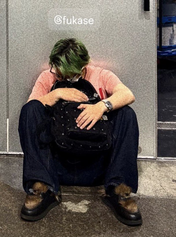 uy1013end's tweet photo. なんか髪の毛の色が森っぽい。つまり深い森をやってくれるってことですね https://t.co/hxFq4nP4kN