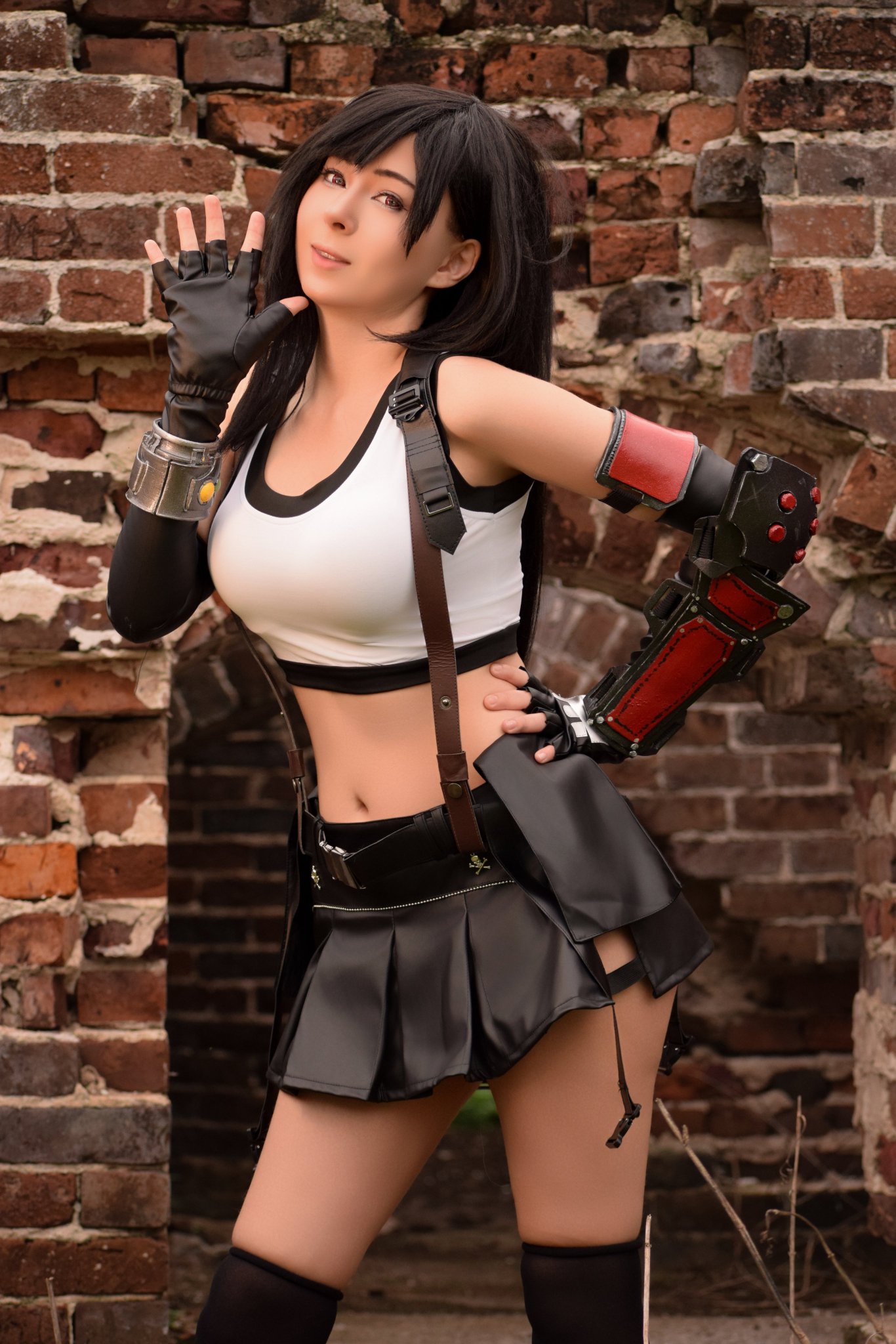 1 pic. Ready to take on Shinra... one punch at a time. #TifaLockhart #FinalFantasyVII https://t.co/9vVqYftMWS