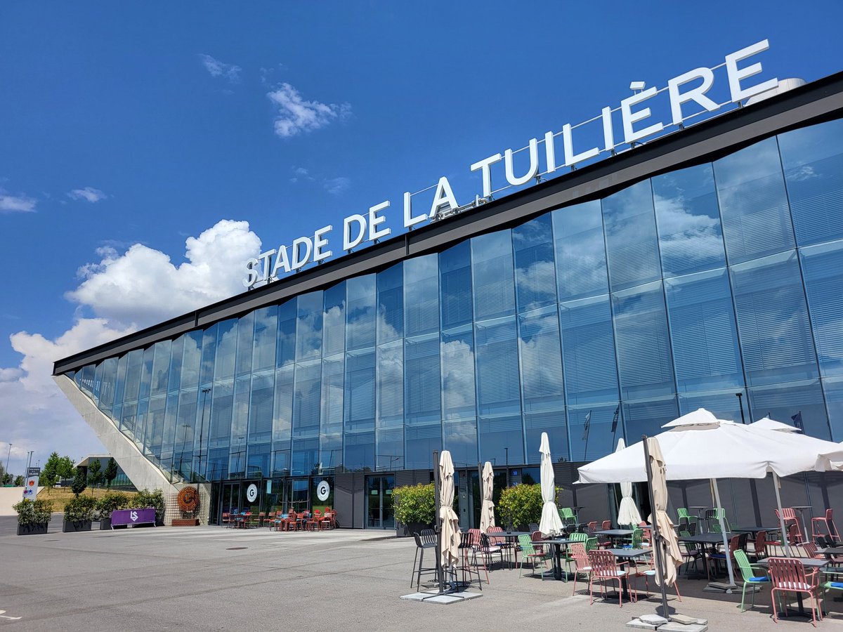 RbrWaller's tweet photo. 🏟 Stade de Tuiliére. Hem för Lausanne Sport. Samma delägare som Manchester United och Nice. https://t.co/RGF3V6Ej17