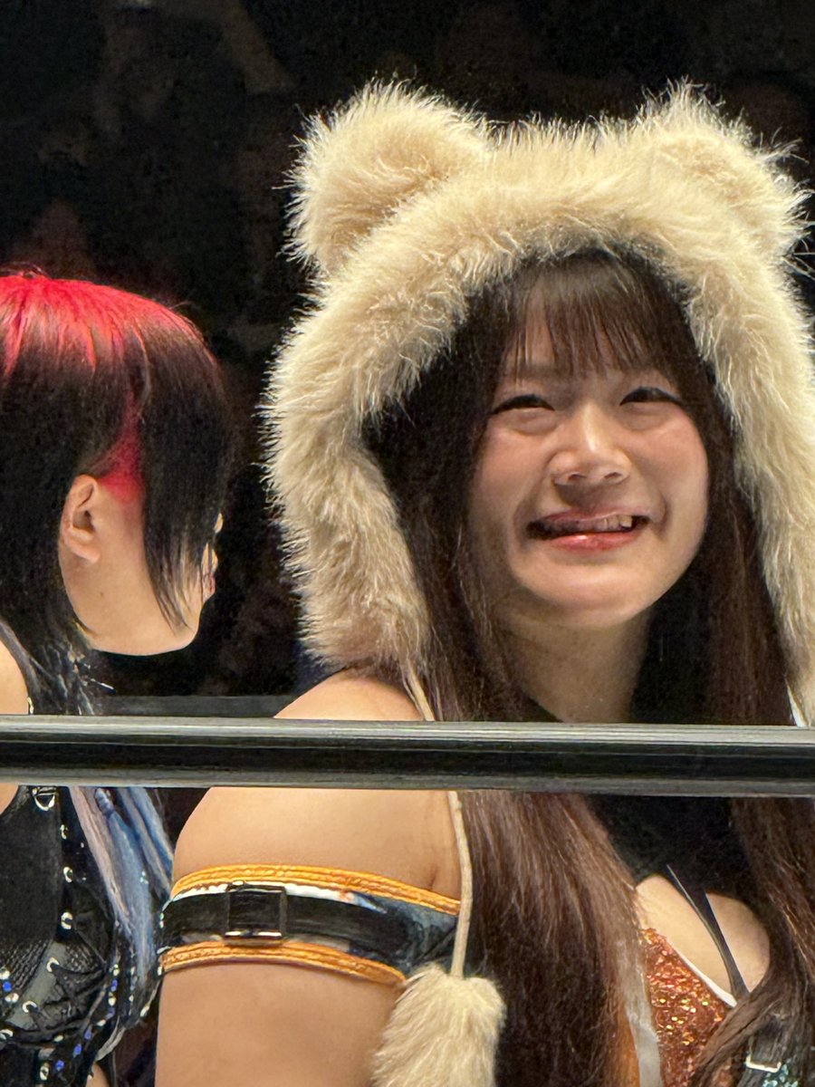 iganohanzou's tweet photo. ある日〜♪
後楽園で〜♪
コグマさんに〜♪
出会った♪

#STARDOM  
#コグマ https://t.co/CmxPcajMHR