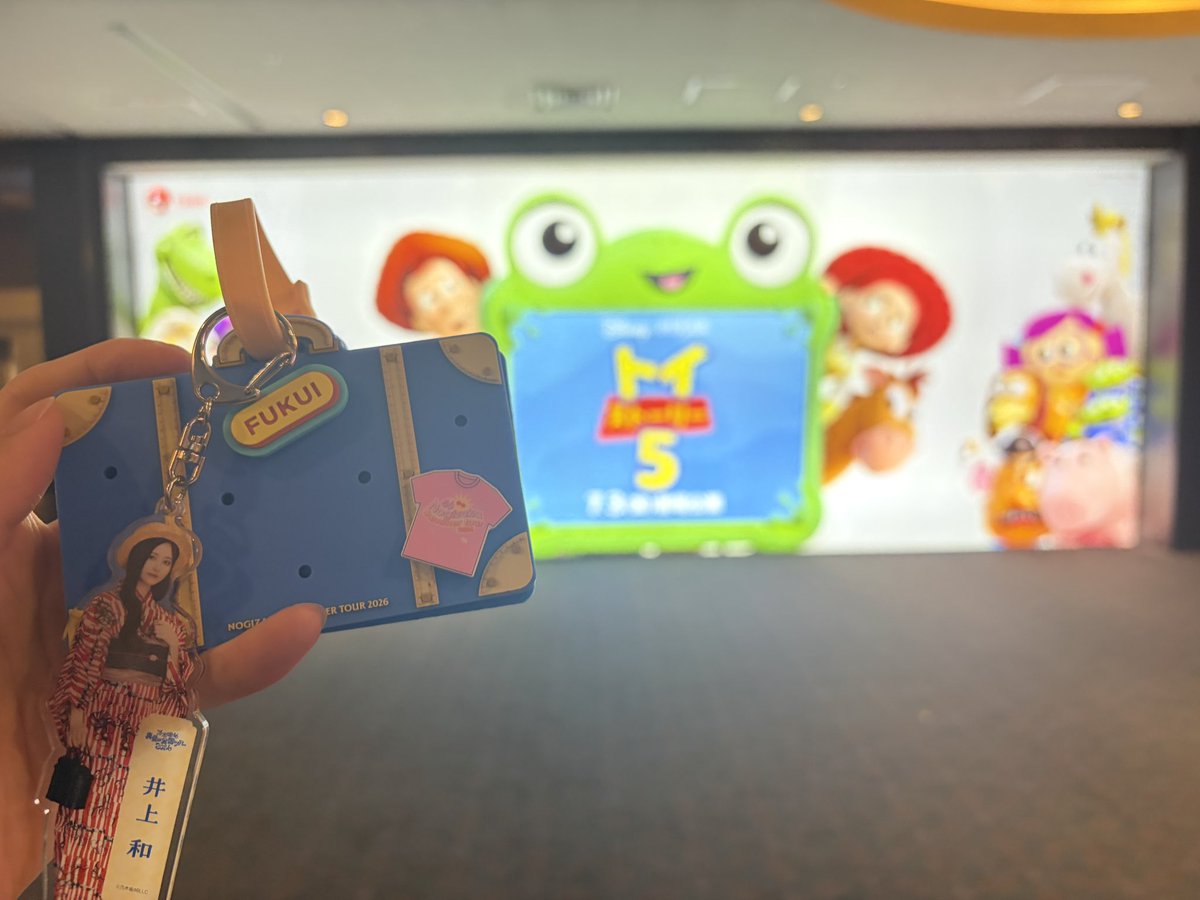 coco0217nagi's tweet photo. まさかTGCとガルアワより女子率高い現場があるとは想定外 https://t.co/tIhFizauvf