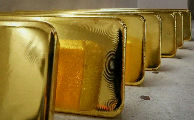 GamesSyl's tweet photo. Gold is set to have its biggest quarterly drop since 2013 as rate hike worries shake things up. 📉 $GLD https://t.co/jRGTVerZiQ