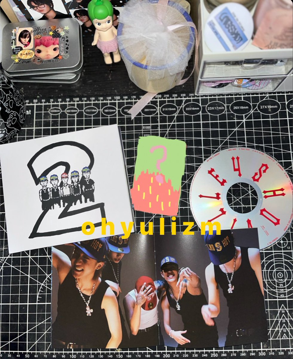 ohyulizm's tweet photo. 🎉 MINI GIVEAWAY (for INA Shotties) by @ohyulizm 🎊

🏆Prizes:
- 1 Unsealed Full-set Album 4SHOVILLE (PC rahasia)
- Saldo E-Wallet 100k 💸

📌 Rules:
- RT &amp; Like this post
- Rep doa baik untuk kalian sendiri dan doa untuk LNGSHOT (ketentuan di rep)

🗓️End : 10 Juli 2026 https://t.co/AFUfnN9aIr