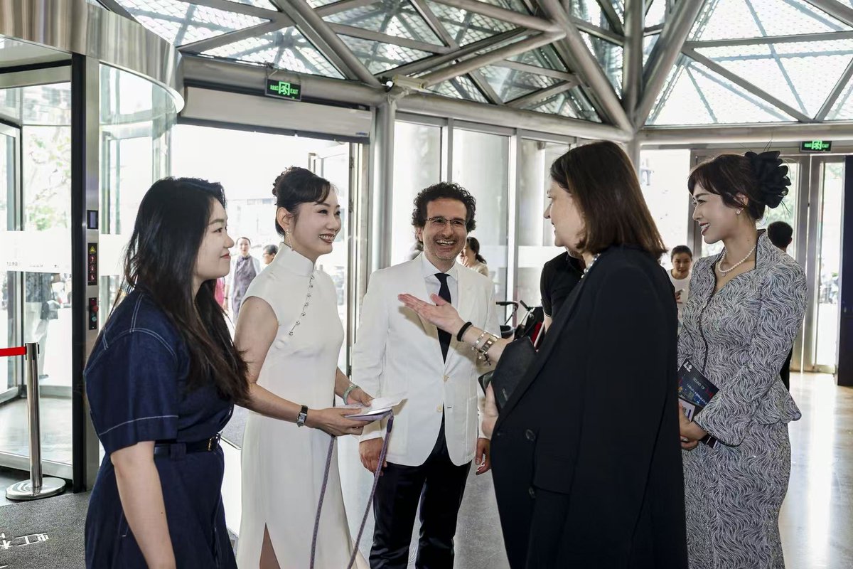 SophianouKoula's tweet photo. A beautiful day in Shanghai as The Sound of Shanghai celebrated its Asian premiere at Hongqiao Art Center, accompanied by the beautiful musical score of @mjeliamusic.

It was a pleasure to see Cyprus present throughout this remarkable cultural journey, once again demonstrating the power of the arts to connect people across borders and civilizations.

The evening concluded with inspiring conversations on culture, dialogue between civilizations, and the importance of preserving and promoting the rich tangible and intangible cultural heritage of both China and Cyprus.

#Cyprus #China #Shanghai #CulturalDiplomacy #CulturalHeritage #TheSoundOfShanghai #Music #Arts