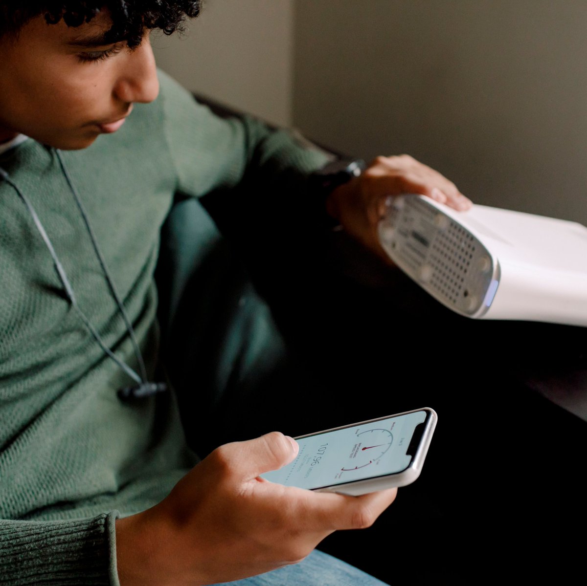 NetgearFrance's tweet photo. WiFi 6 WiFi 6E WiFi 7 :  3 évolutions en 5 ans, mais qu'est-ce qui change vraiment ? 👇
WiFi 6 : une meilleure gestion des appareils connectés
WiFi 6E : moins d'interférences
WiFi 7 : un trafic optimisé grâce à une gestion intelligente des bandes de fréquence
C'est l'atout d'Orbi https://t.co/KayrHrFZp2