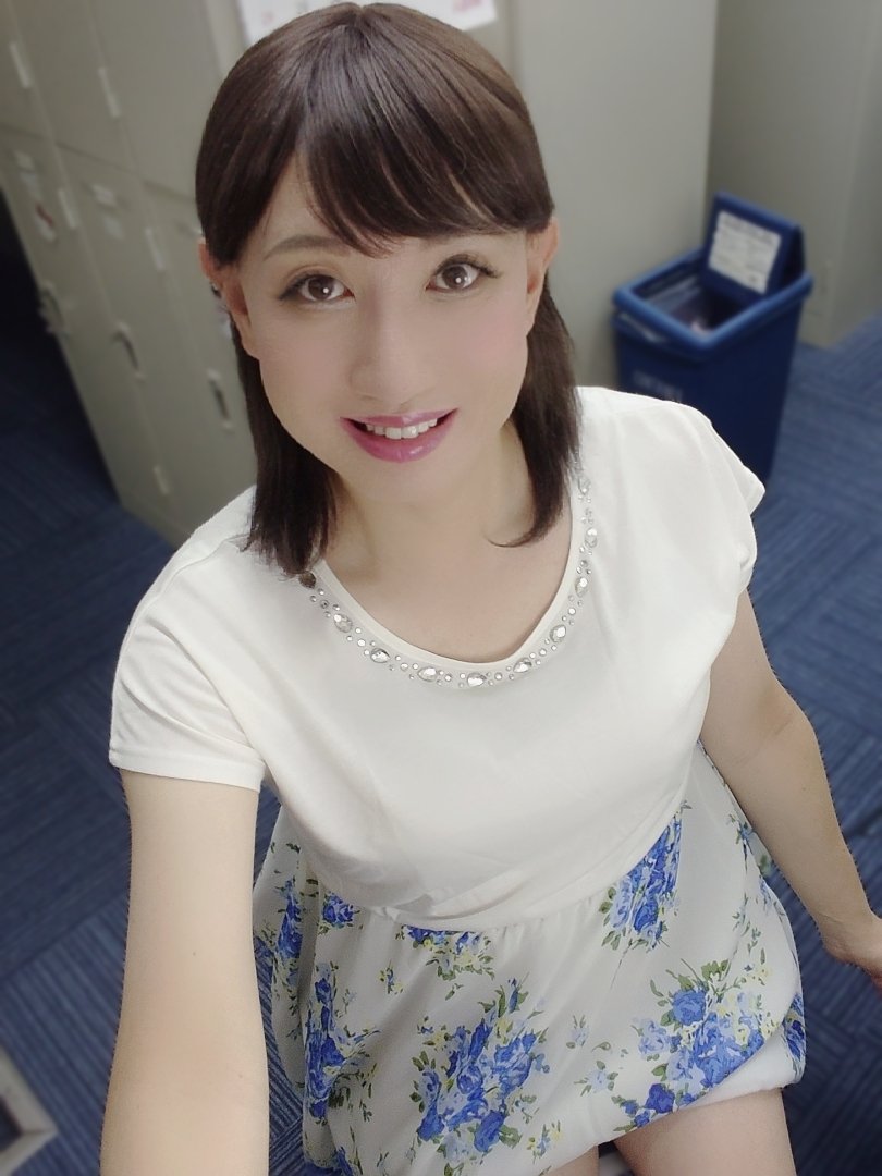 hellokt21's tweet photo. おはよう〜ございますぅ🌅
7月🏊がスタートしましたね
今年も半分が過ぎましたぁ

まだ梅雨🌂が開けませんのが
夏🏖️の暑さ🌡️を感じそうな予感

水分補給🥤をしっかりして
今月も心地よく🍹駆け抜けていきましょう💝
みなさんにとって素敵な1か月の始まりになりますように🤗🩷🩷🩷 https://t.co/aVFxZLM9in