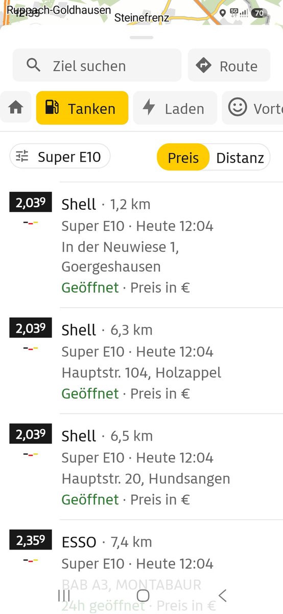 SpaceSpaceman6's tweet photo. @Alice_Weidel Heute schon an unseren #Tankstellen ☝🏻❗️
Kein anderes #Volk lässt sich so bereitwillig ausnehmen, wie das #Deutsche 🤷🏼‍♂️🤮 https://t.co/r8uhnSmg92