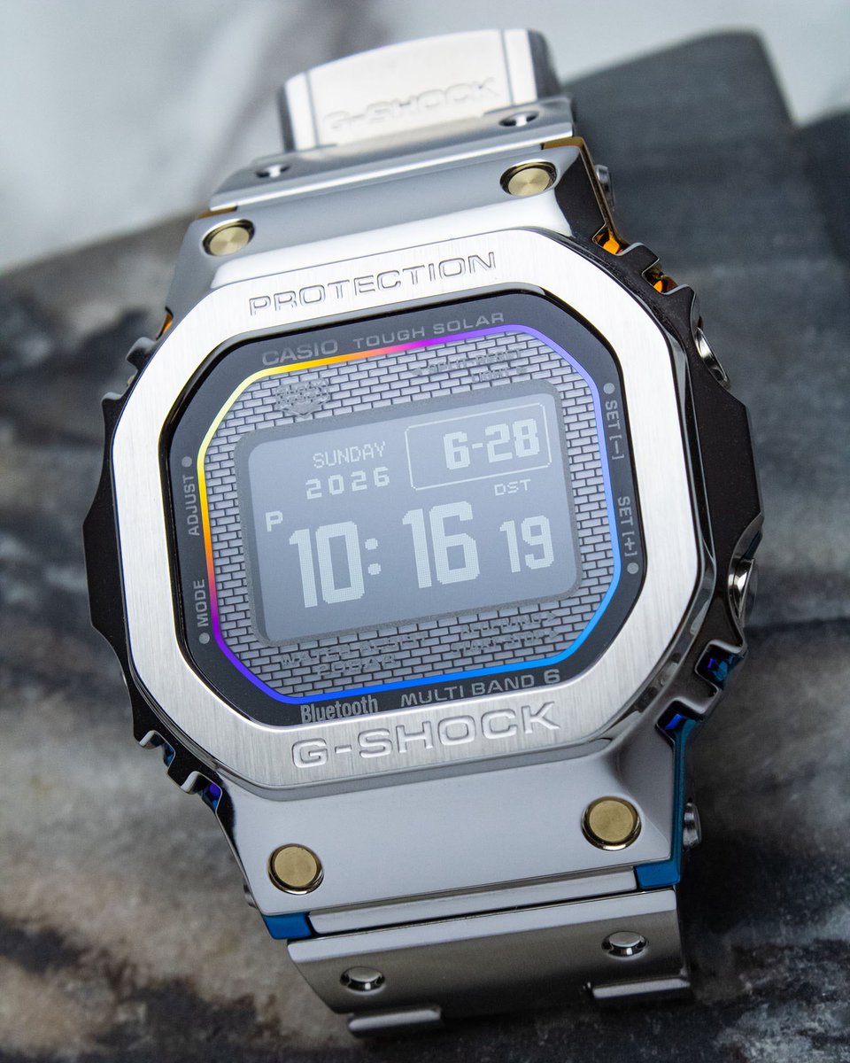 aBlogtoWatch's tweet photo. The G-SHOCK GMWBZ5000RC-1 marks a genuine change to G-SHOCK’s most foundational form, offering a revamped case design, new MIP display, and better wearing experience than ever before. Oh, and did we mention the vibrant, rainbow case? Sean has the full story over on aBlogtoWatch.

https://t.co/2a1qkIdf96